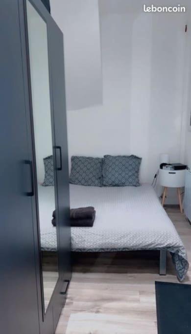 Superbe Appartement Hyper Centre-Ville De Melun Exterior photo